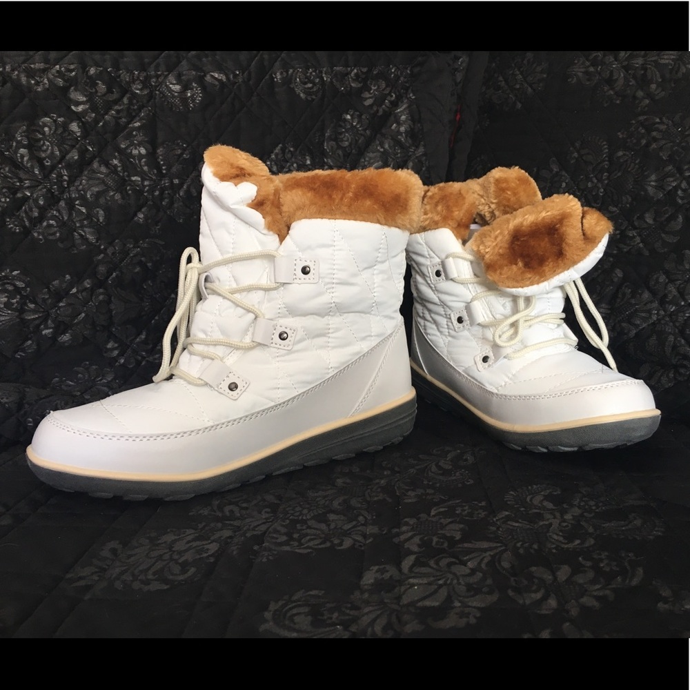 Faux Fur Quilted Ankle Snow Boot